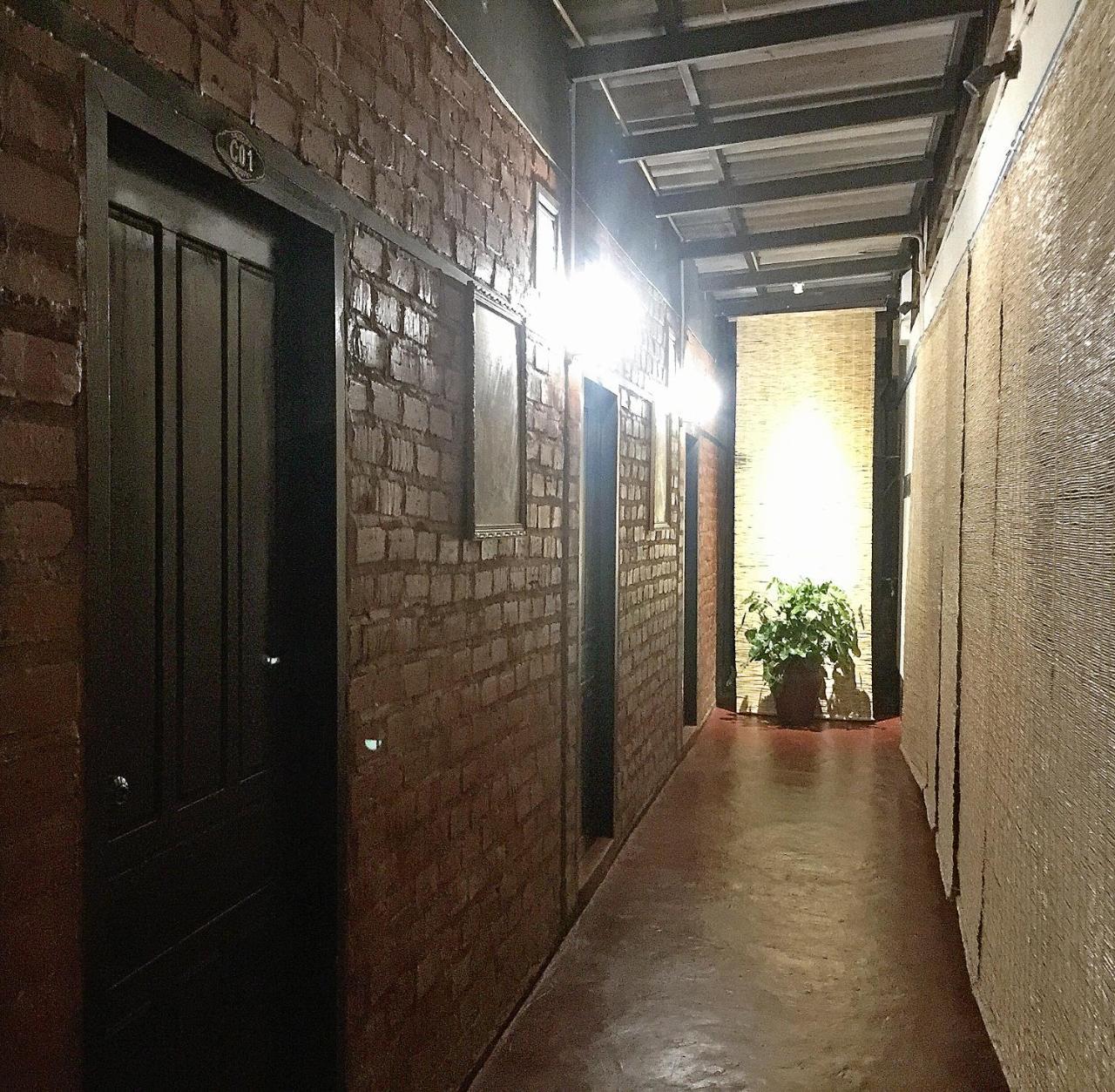 Mao Phasok Riverside Guesthouse Luang Prabang Ngoại thất bức ảnh