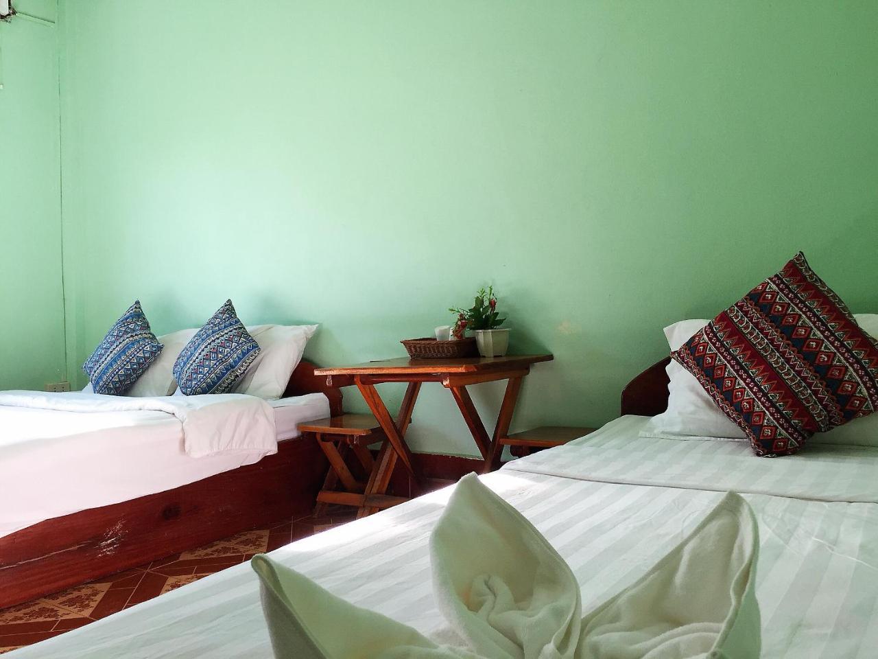 Mao Phasok Riverside Guesthouse Luang Prabang Ngoại thất bức ảnh