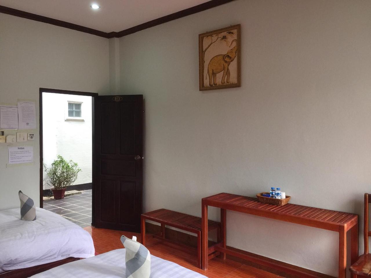 Mao Phasok Riverside Guesthouse Luang Prabang Ngoại thất bức ảnh