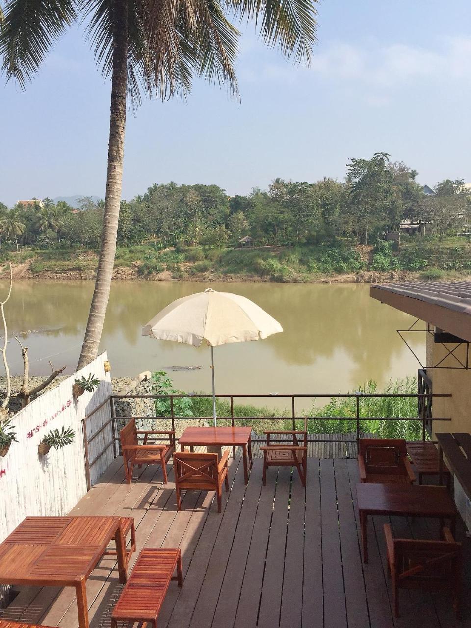 Mao Phasok Riverside Guesthouse Luang Prabang Ngoại thất bức ảnh