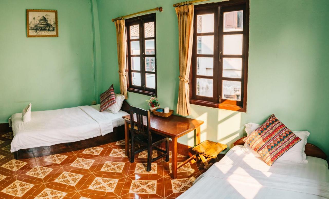 Mao Phasok Riverside Guesthouse Luang Prabang Ngoại thất bức ảnh